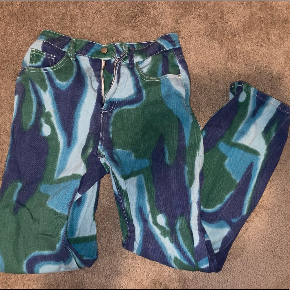 Patterned Jeans